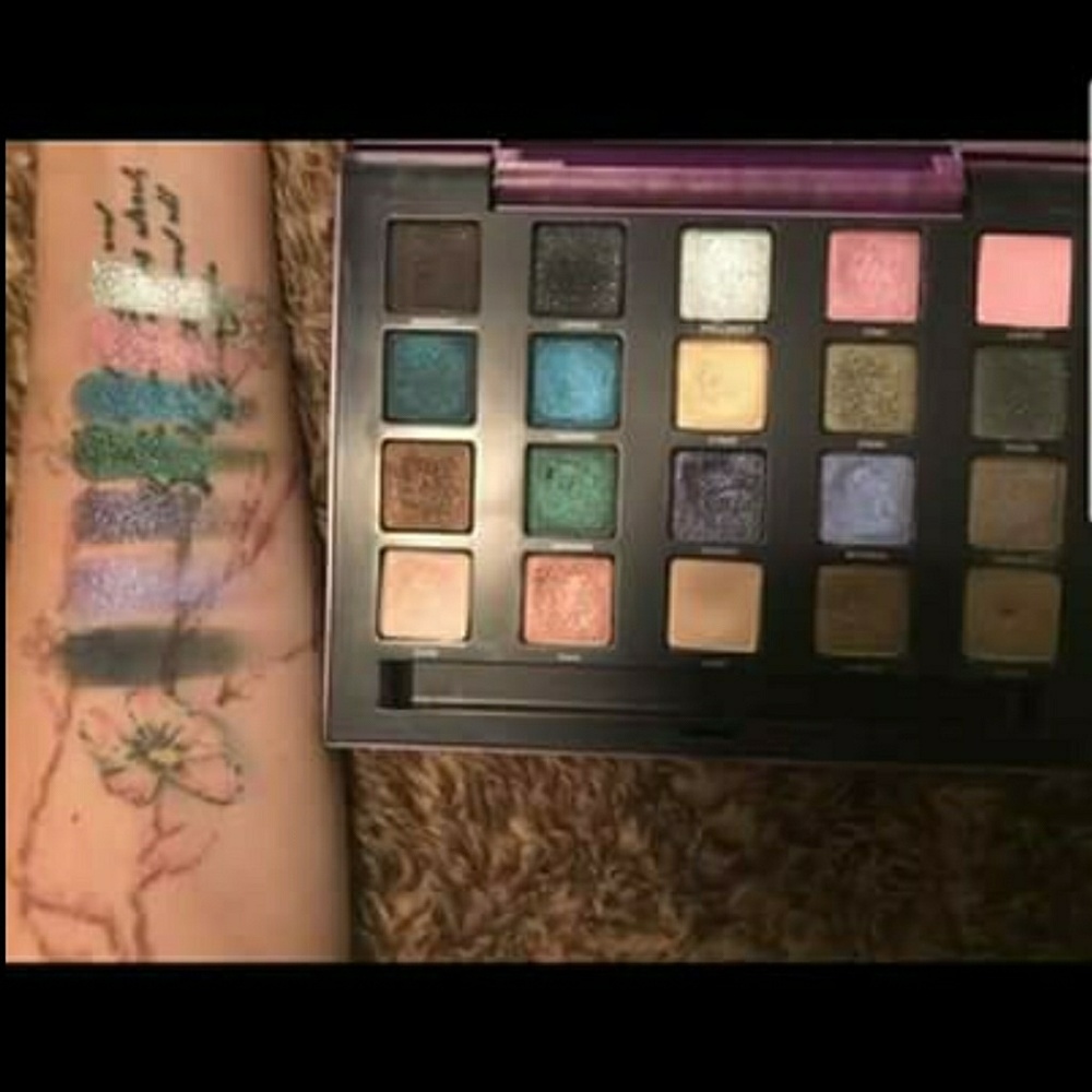 Urban decay vice pallet